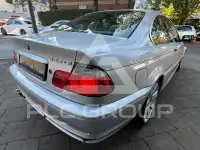 2001 BMW 325