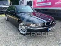 2001 BMW 740