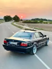 2001 BMW 740