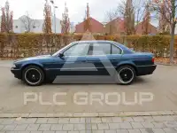 2001 BMW 740