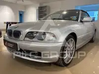 2001 BMW 320