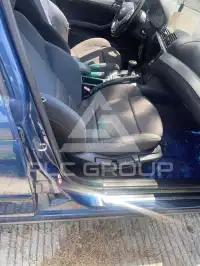 2001 BMW 330