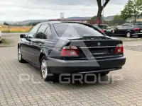2001 BMW 520