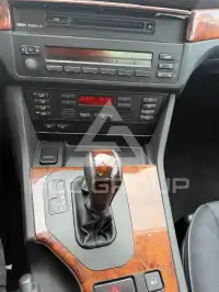 2001 BMW 520