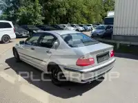 2001 BMW 318