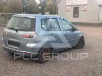 2001 Mazda Demio