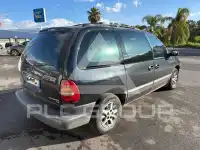 2001 Chrysler Grand Voyager