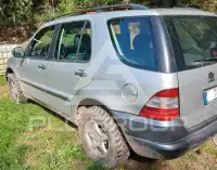 2001 Mercedes Benz ML 320