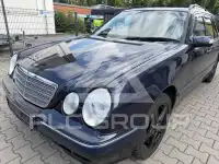2001 Mercedes Benz E 320