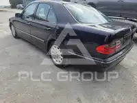 2001 Mercedes Benz E 320