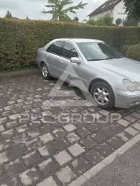 2001 Mercedes Benz C 220