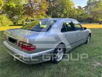 2001 Mercedes Benz E 200