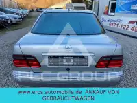2001 Mercedes Benz E 200