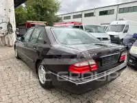 2001 Mercedes Benz E 200
