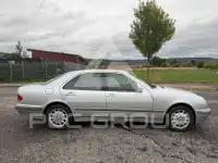 2001 Mercedes Benz E 200