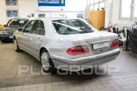 2001 Mercedes Benz E 200