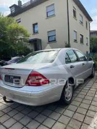 2001 Mercedes Benz C 180
