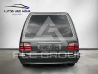 2001 Mercedes Benz E 220