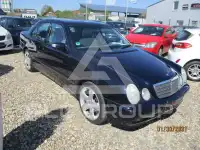 2001 Mercedes Benz E 240