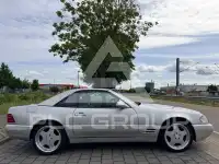 2001 Mercedes Benz SL 320