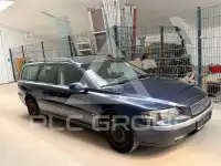 2001 Volvo V70