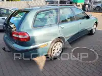2001 Volvo V40