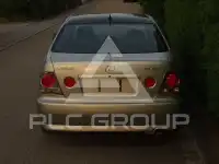 2001 Lexus IS200