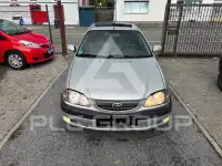 2001 Toyota Avensis