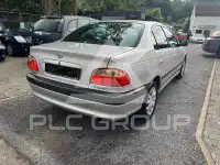 2001 Toyota Avensis