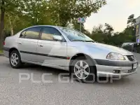 2001 Toyota Avensis