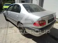 2001 Toyota Avensis