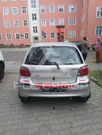 2001 Toyota YARIS