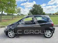 2001 Toyota YARIS