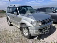 2001 Toyota LAND CRUISER