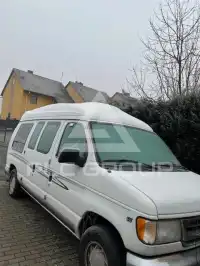2001 Ford ECONOLINE