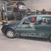 2001 Volkswagen GOLF