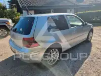 2001 Volkswagen GOLF