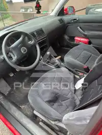 2001 Volkswagen GOLF