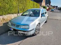 2003 Volkswagen GOLF