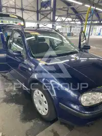 2001 Volkswagen GOLF