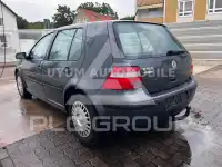 2001 Volkswagen GOLF