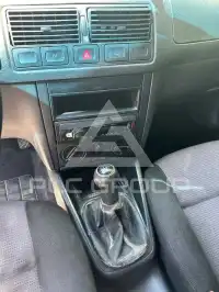 2001 Volkswagen GOLF