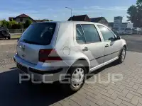 2001 Volkswagen GOLF