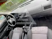 2001 Volkswagen GOLF