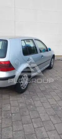 2001 Volkswagen GOLF