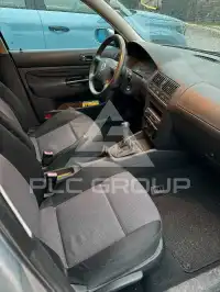 2001 Volkswagen GOLF