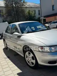 2001 Opel Vectra