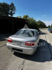 2001 Opel Omega