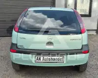 2001 Opel Corsa