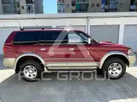2002 Mitsubishi PAJARO